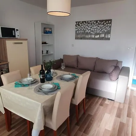 Apartments Lonza Mlini Exterior photo