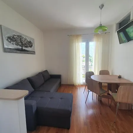 Apartments Lonza Mlini Exterior photo