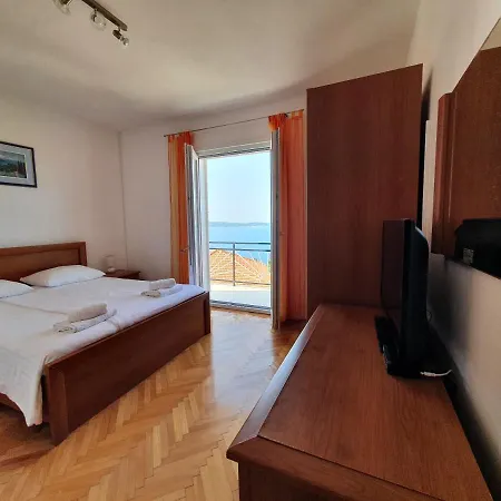 Apartments Lonza Mlini Exterior photo