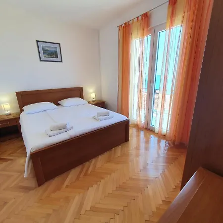 Apartments Lonza Mlini Exterior photo