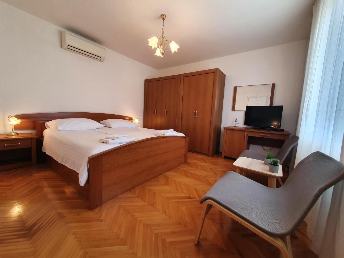 Lonza Apartment Mlini