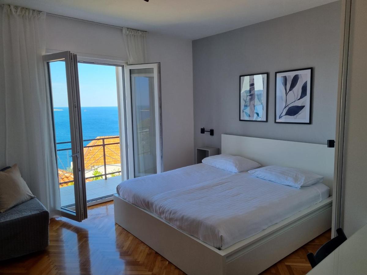 Apartment Lonza *